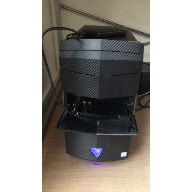 Medion Erazer X4708 - weinig gebruikt