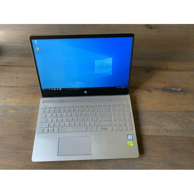 HP Pavilion 15-ck093nd Core i5/8GB/SSD+HDD/Geforce MX150 2GB