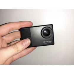 Camera (vlogger)