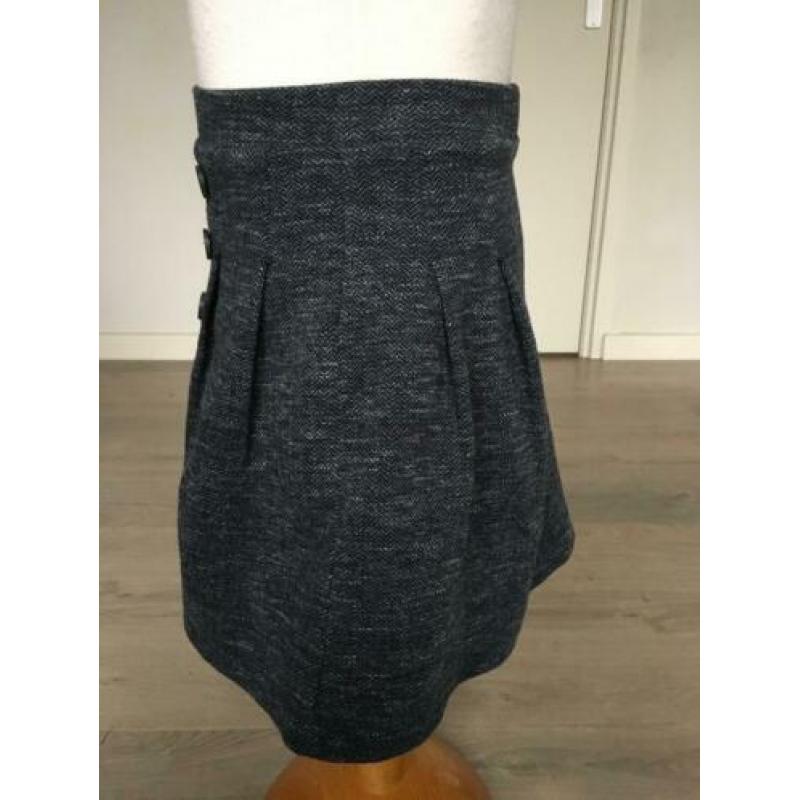 ZARA prachtige rok nieuwstaat, donkergrijs mt 128 D15