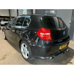 BMW 1-serie 118d Corporate Business Line XENON/PRIVACY GLASS