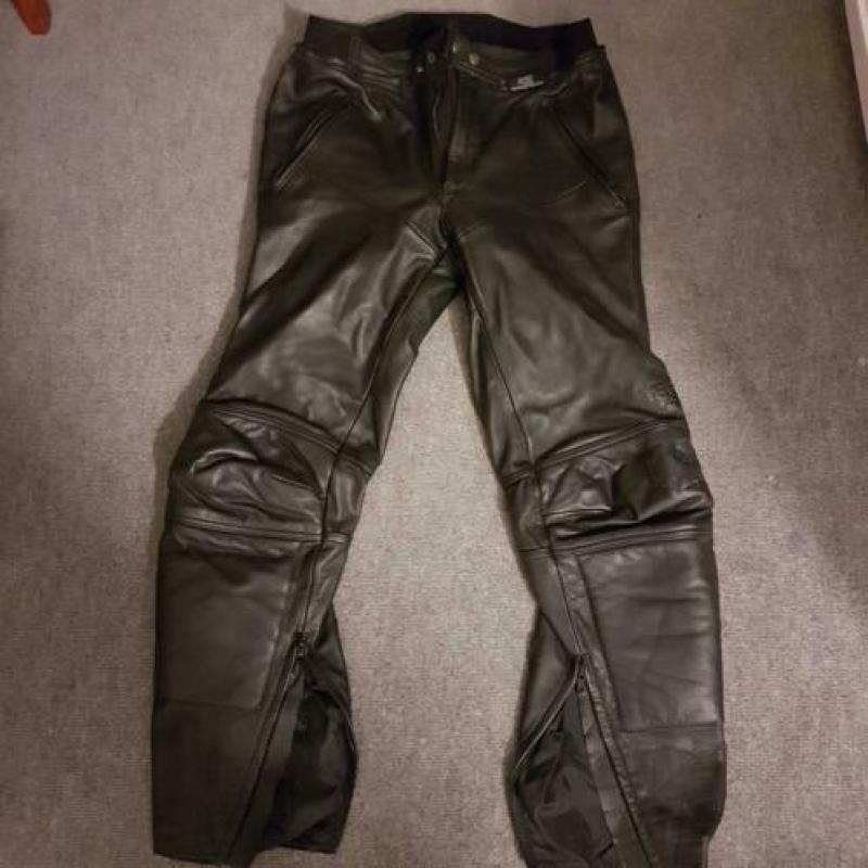 Motorkleding