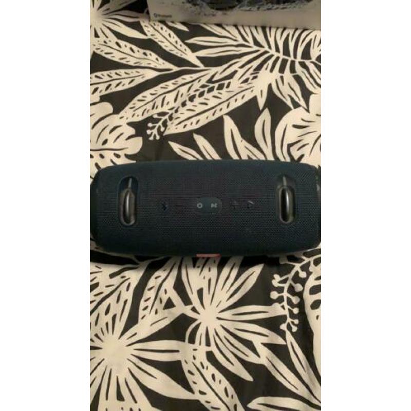 JBL extreme 2