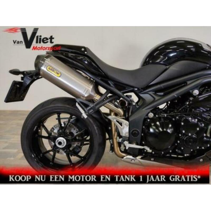 TRIUMPH SPEED TRIPLE 1050 1e eigenaar Arrow pakket (bj 2011)