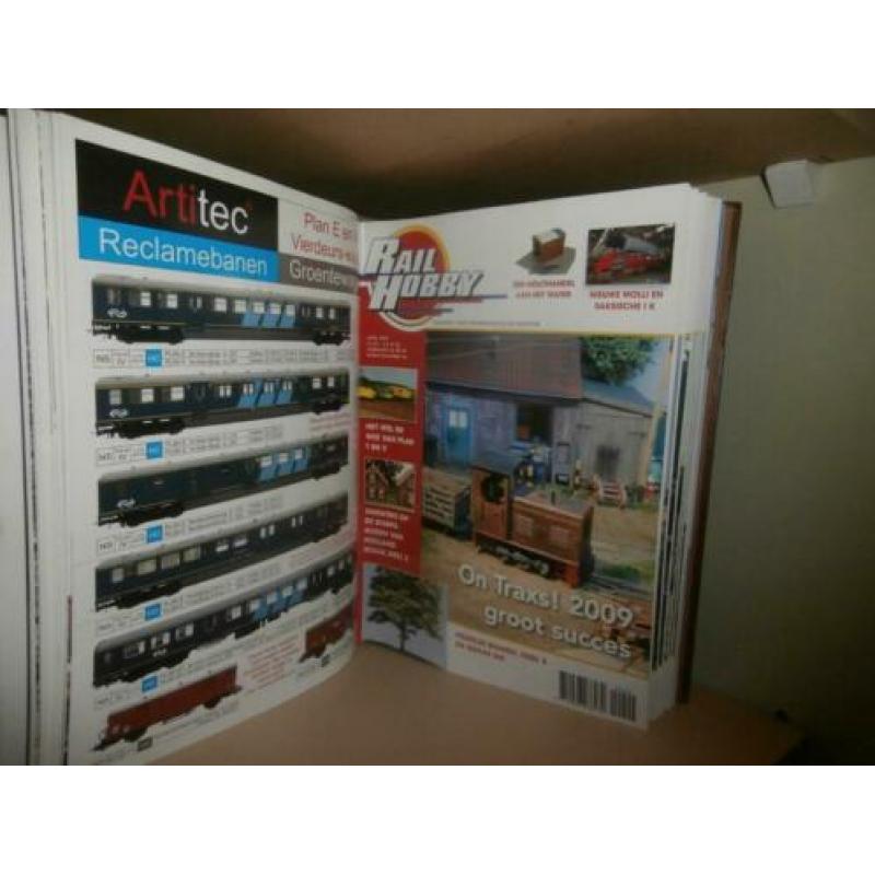 Zeer complete RAILHOBBY boekjes
