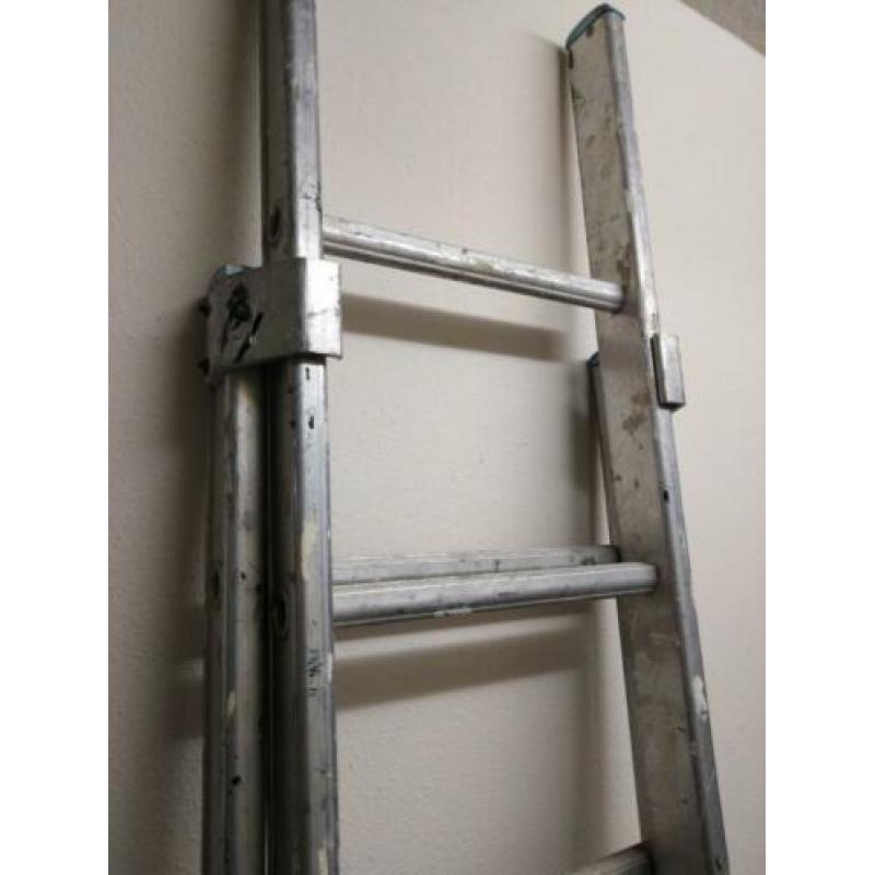 Ladder uitschuifbaar
