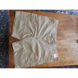 Wrangler korte CARGO broek XXXL. 4 stuks. NIEUW!