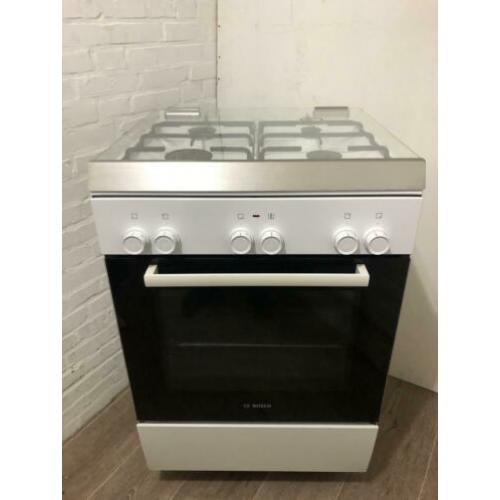 Bosch gasfornuis met 3D oven hetelucht grill in nette staat