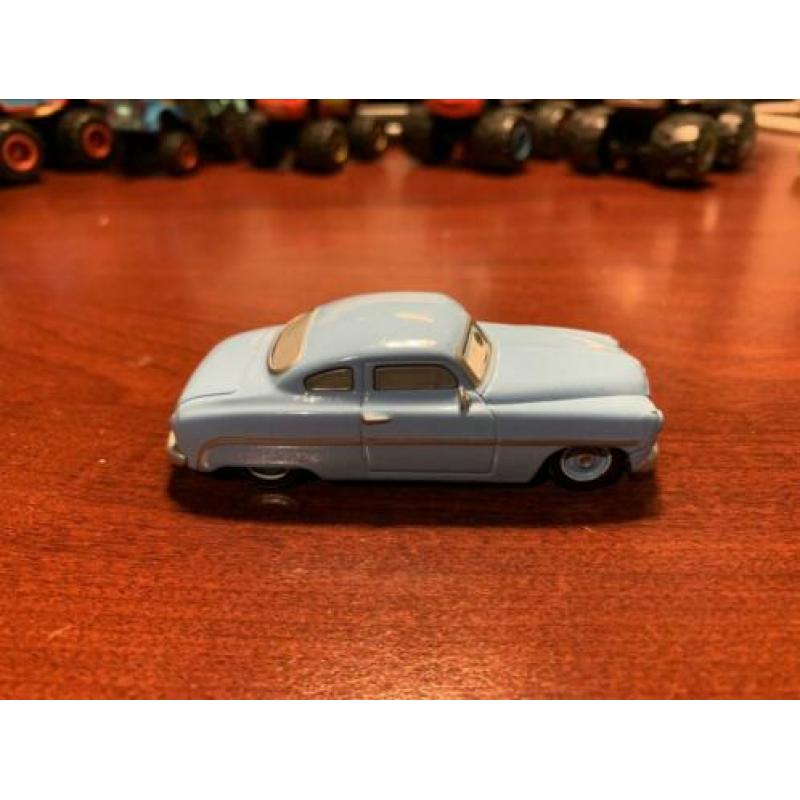 Disney Pixar Cars Movie - Milton Calypeer 1:55