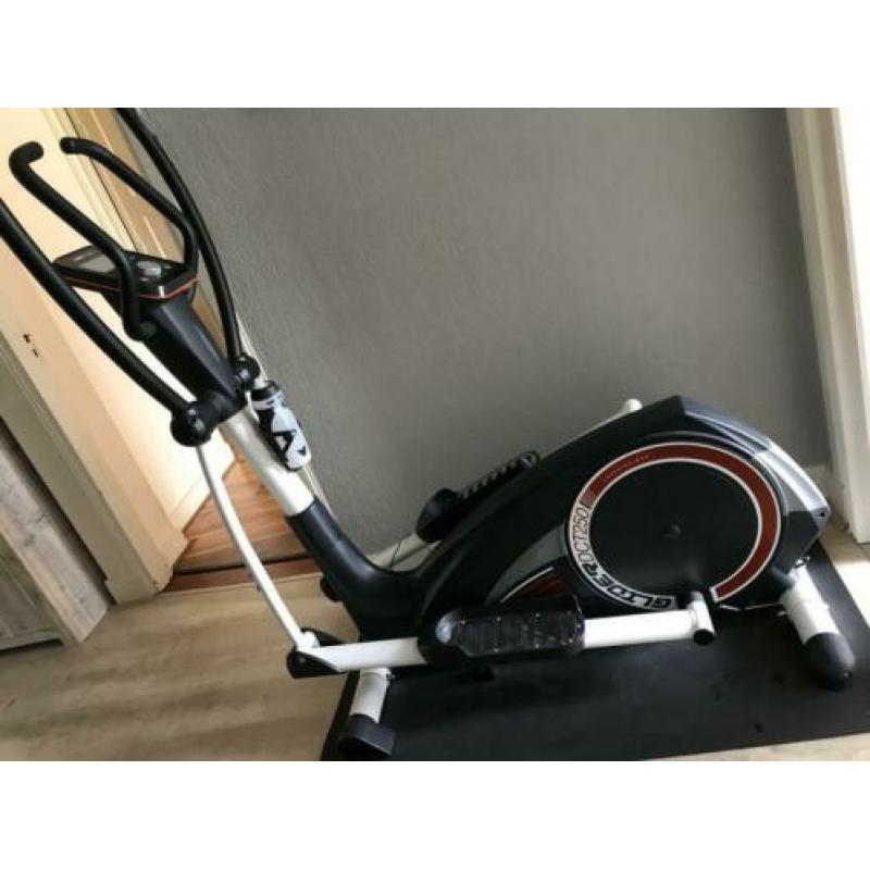 Bijna NIEUW: crosstrainer FLO FITNESS GLIDER DCT 250