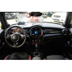 Mini Mini Cooper S 2.0 231pk Aut John Cooper Works PANORAMAD