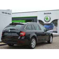 Skoda Octavia Combi 1.6 TDI Automaat Clever Edition | Naviga