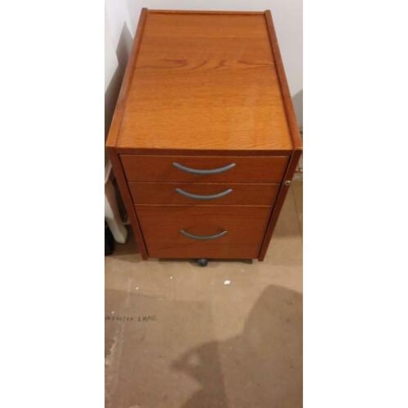 IKEA Effektiv kersen mooie set bureau, ladenblok en rolkast
