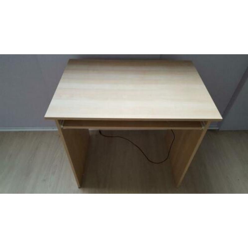 Klein Ikea bureau