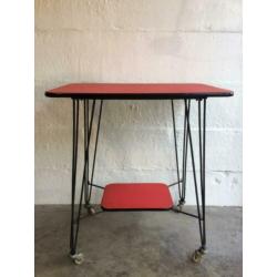 Tv tafel met 2 rode bladen, vintage design