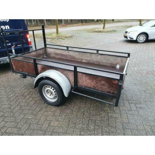 Ruime aanhanger | nieuwe bodem, led, verf, 245 bij 130 750kg