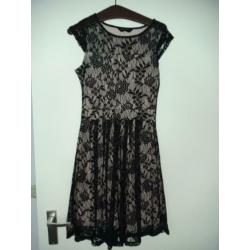 Dorothy Perkins jurkje maat 38 zgan