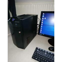 Razendsnelle prima werkende game computer, Medion akoya e 40