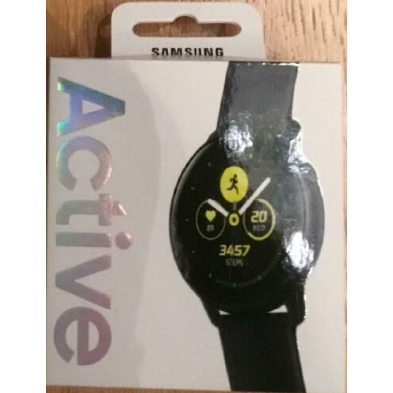 Samsung Galaxy Active nieuw in ongeopend doos.