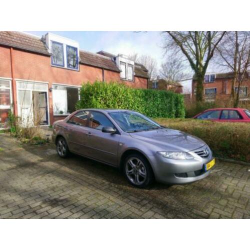 Mazda 6 1.8 SDN Exclusive *Van alle luxe voorzien*