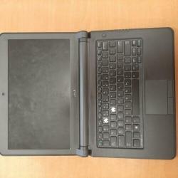Laptop dell latitude 3340