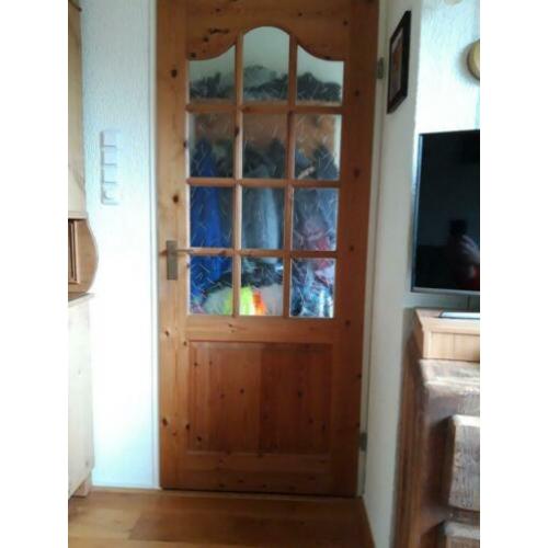 grenen deur met glas