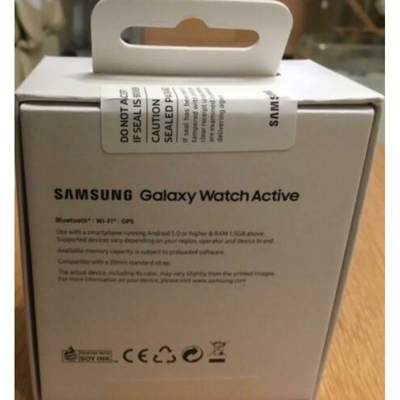 Samsung Galaxy Active nieuw in ongeopend doos.
