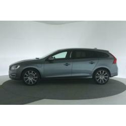 Volvo V60 D5 AWD HYBRID Sport Edition 15% Bijtelling [Xenon