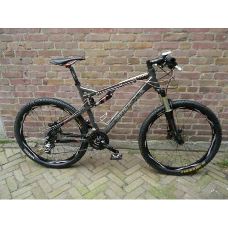 Bijna Nieuw Gazelle W 8 Maat 49 Dames&Heren mtb.fiets