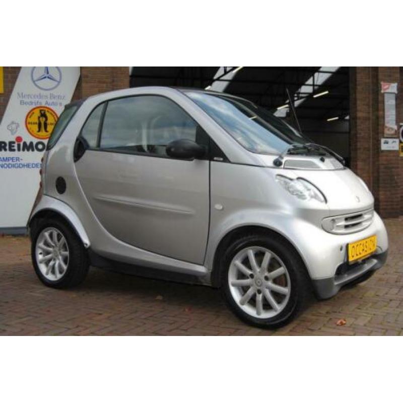 Smart Fortwo coupé 0.8 CDI springtime