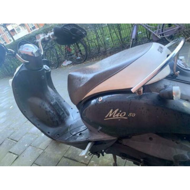 Sym mio 50