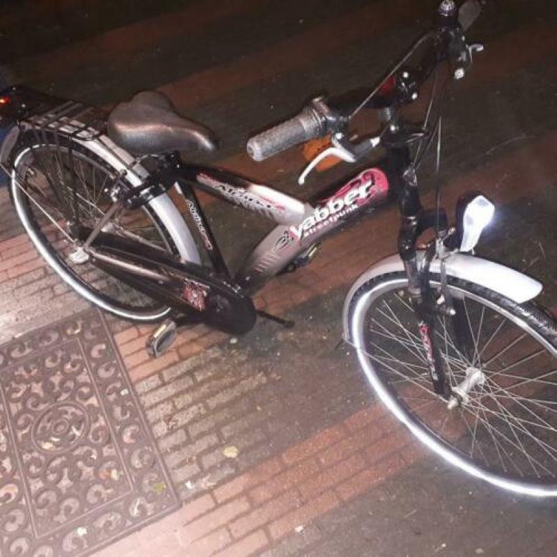 26inch alpina yabber 3 versnellingen vork vering