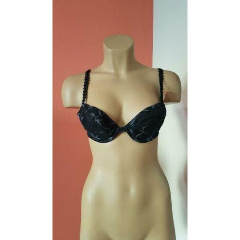 New Passionata bra 80B