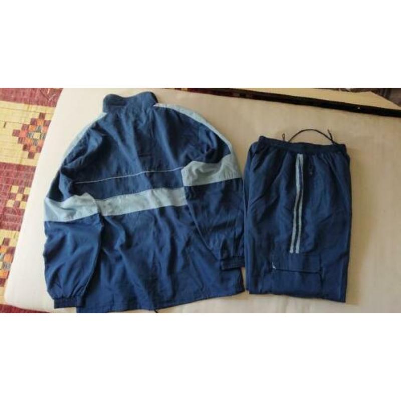 NEIK blauwe trainingspak, maat L polyester