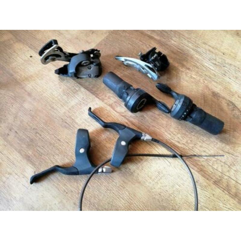 SRAM 7.0 / 9.0 derailleurs, shifters en remset