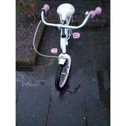 Kinder oma fietsje zgan