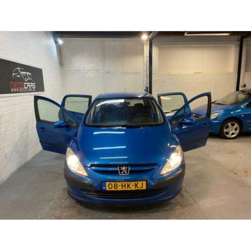 Peugeot 307 1.6-16V XS NETTE AUTO//RIJDT SCHAKELT GOED//