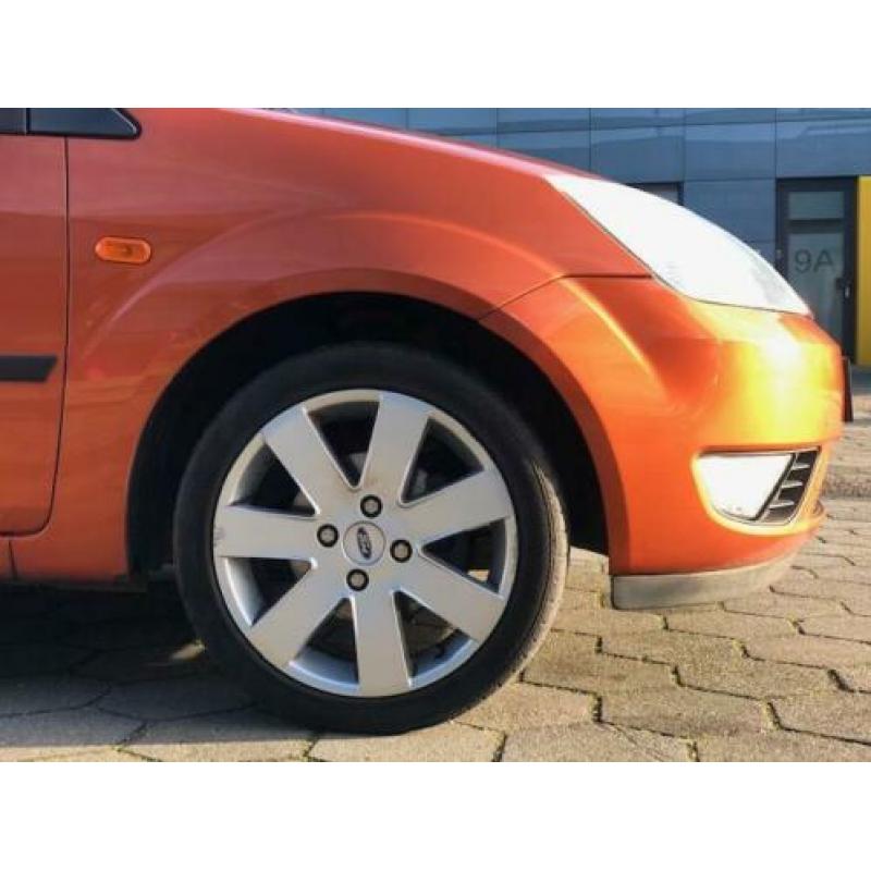 Ford Fiesta 1.6 16V First Edition airco !