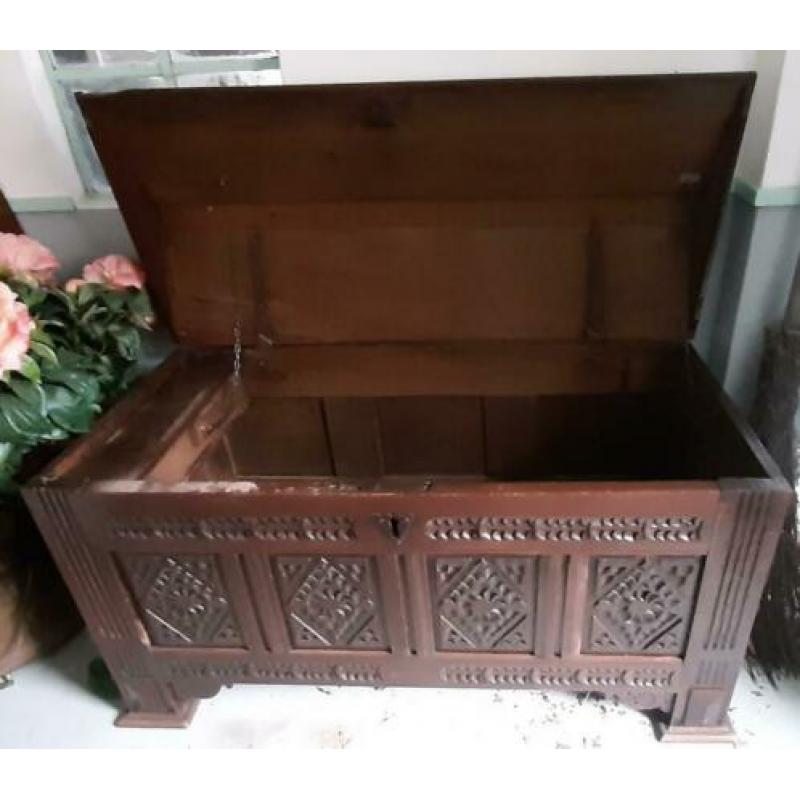 Dekenkisten hout antieke kist brocant