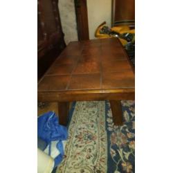 Nog zeer mooie tafel.