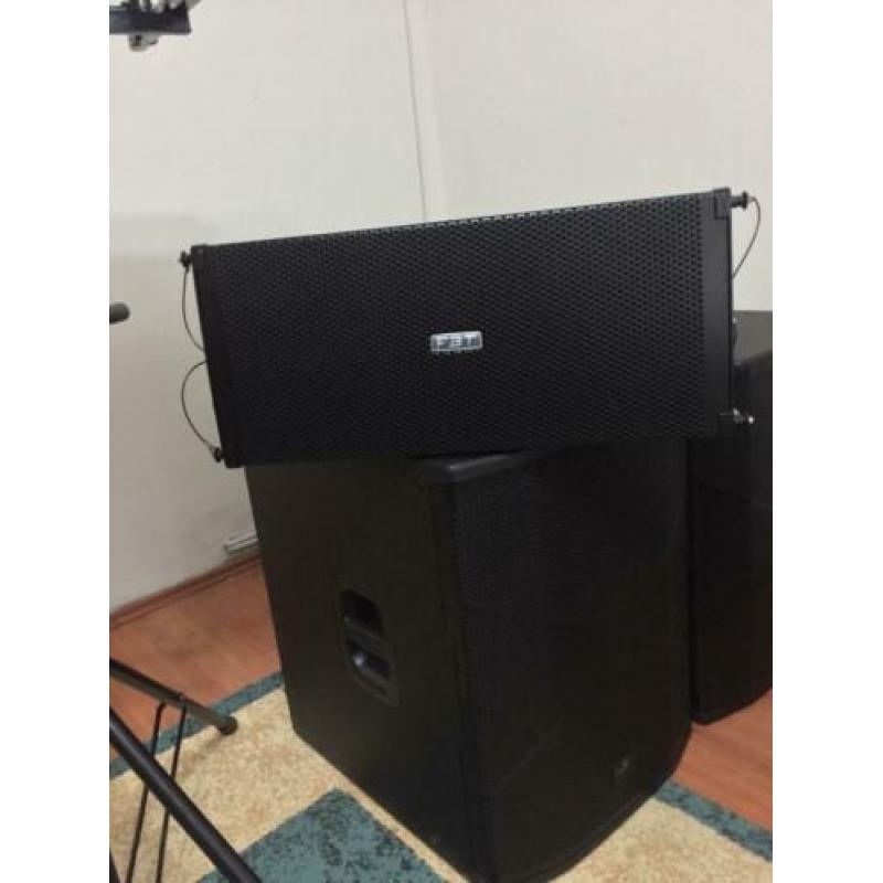 FBT MUSE 210 Line Array