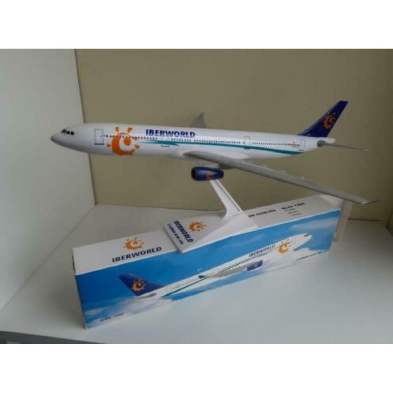 Airbus A310, A320 en A330 vliegtuigmodellen in 1/200