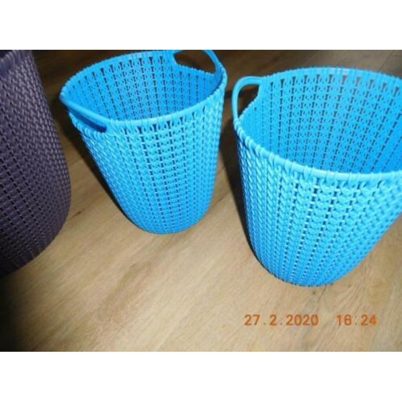 5 Manden/ Curver Knitt in goede staat