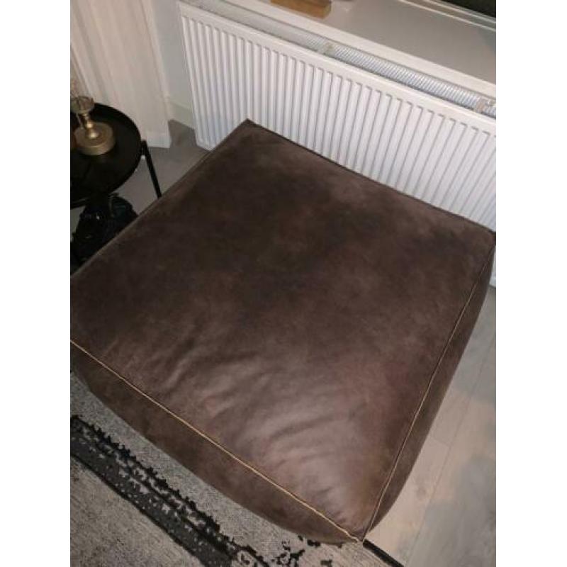 Grote poef 90x90 bruin