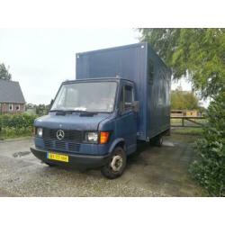 Mercedes Benz Paardenauto Paardenvrachtwagentje Paardenbus