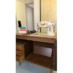 Singer 411 naaimachine met originele kast