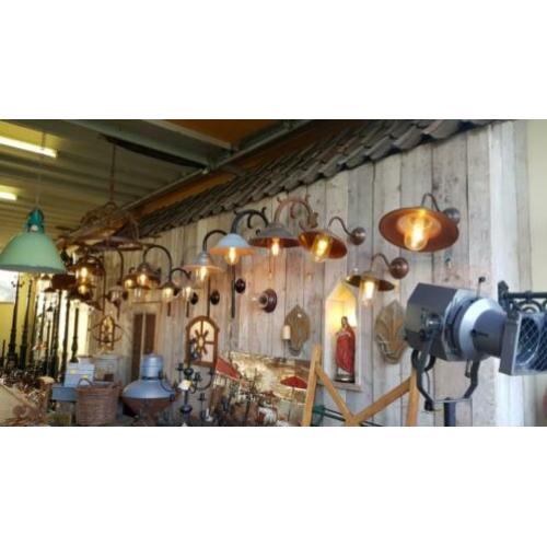 Diverse stallampen boerderijlampen