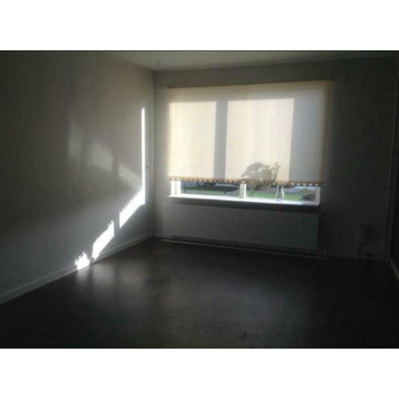 Per 01-03-2020 tussenwoning te huur, Randweg 20 Meppel