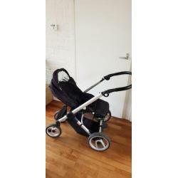 mutsy Evo kinderwagen met bijbehorend dekentje en hoeslaken