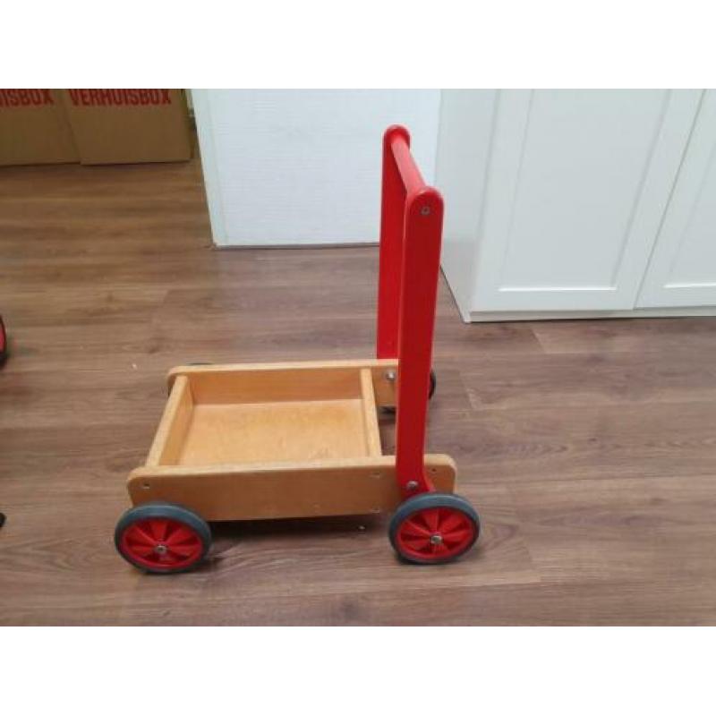 Loopwagen van hout